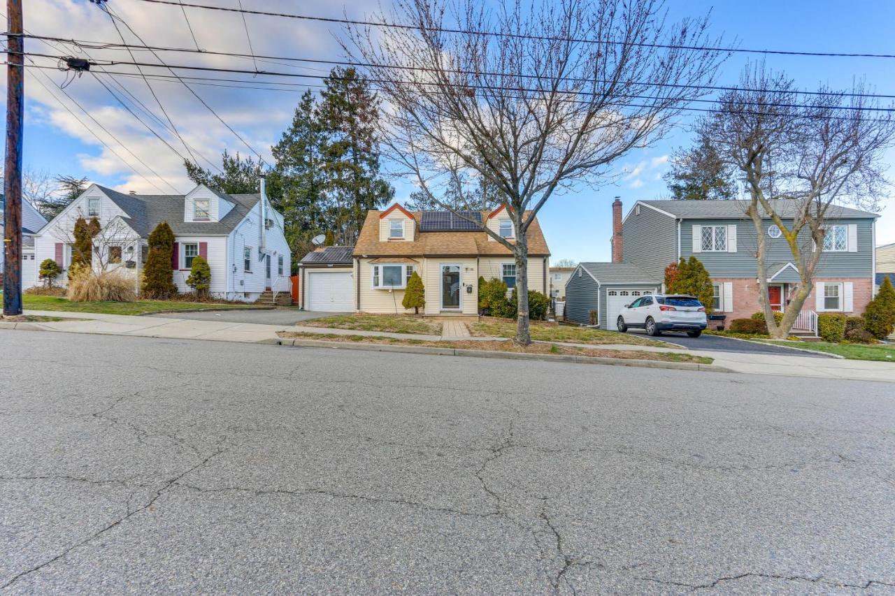 Quaint Clifton Home About 20 Mi To Manhattan! Exterior photo